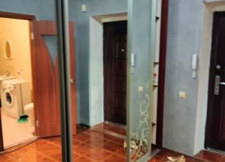 Сдам в аренду 1-ком. квартиру, 40 м2, Тюмень, улица Московский Тракт, 87