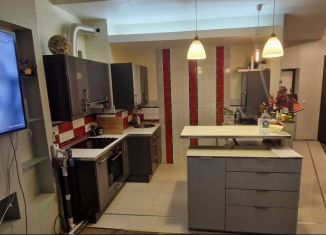 Сдаю 1-комнатную квартиру, 45 м2, Ростов-на-Дону, улица Максима Горького, 11/43