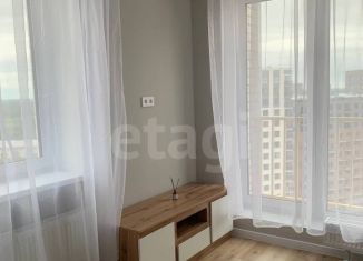 Сдаю в аренду квартиру студию, 27 м2, Тюмень, Комбинатская улица, 16к1