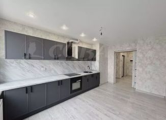 Сдача в аренду 3-ком. квартиры, 70 м2, Тюмень, Интернациональная улица, 197Г