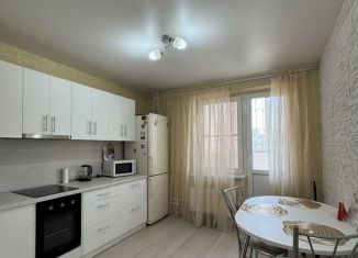 Сдача в аренду 1-ком. квартиры, 38 м2, Ростов-на-Дону, улица Платона Кляты, 1