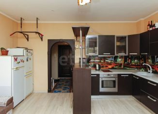 Продам 1-комнатную квартиру, 30.4 м2, Тюмень, улица 50 лет ВЛКСМ, 15к1