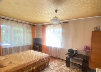 Продам 1-комнатную квартиру, 30 м2, Череповец, улица Ленина, 145