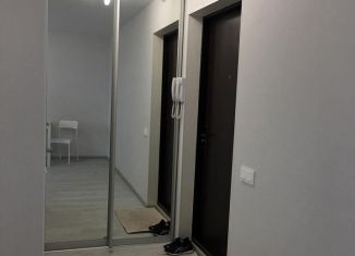 Сдается однокомнатная квартира, 35 м2, Аксай, Садовая улица, 31А