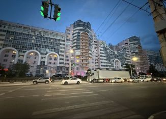 Продаю 1-ком. квартиру, 42.7 м2, Воронеж, Ленинский проспект, 100Б