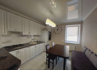 Продам 2-комнатную квартиру, 56 м2, Калининград, улица Ульяны Громовой, 96