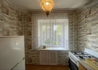 Двухкомнатная квартира на продажу, 43 м2, Вологодская область, улица Михаила Поповича, 18А