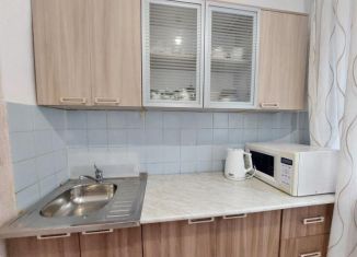 Продаю трехкомнатную квартиру, 54.5 м2, поселок Аршан, Микрорайон, 16