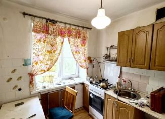 Продается 2-ком. квартира, 47 м2, Псковская область, улица Малышева, 22