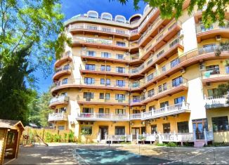 Продается двухкомнатная квартира, 39.4 м2, посёлок городского типа Партенит, Парковая улица, 5А