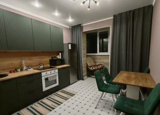 Сдам в аренду 1-ком. квартиру, 41 м2, Оренбургская область, улица Рокоссовского, 27