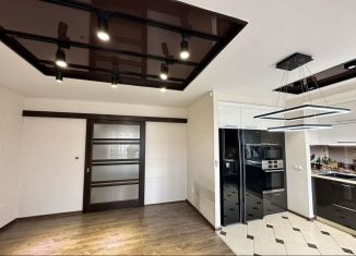 Продам 2-ком. квартиру, 52 м2, Серов, улица Каляева, 41