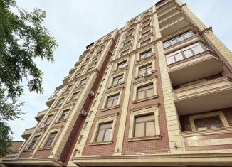 Продаю 3-комнатную квартиру, 145 м2, Махачкала, улица Некрасова, 66Б