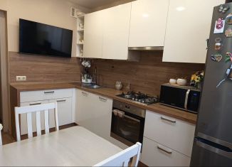 Продаю 3-ком. квартиру, 65.4 м2, Набережные Челны, проспект Сююмбике, 23/40