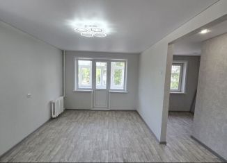 Продам однокомнатную квартиру, 27.4 м2, Ачинск, 1-й микрорайон, 30