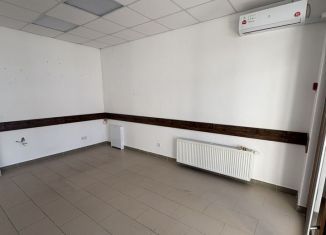 Аренда помещения свободного назначения, 42 м2, Тюмень, Стройотрядовская улица, 12