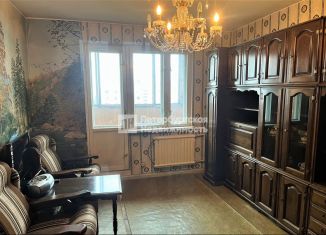 Продам 2-ком. квартиру, 47.5 м2, Санкт-Петербург, метро Звёздная, Пулковское шоссе, 9к4