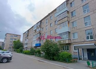 2-комнатная квартира на продажу, 42.8 м2, Нижний Тагил, улица Верхняя Черепанова, 48