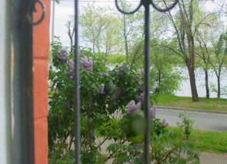 Аренда 2-ком. квартиры, 61.5 м2, Тольятти, улица Носова, 3