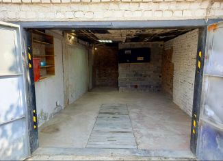 Сдается в аренду гараж, 25 м2, Крым, улица Орджоникидзе, 136А