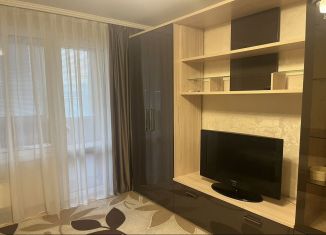 Сдается в аренду 1-ком. квартира, 36 м2, Орёл, Костомаровская улица, 5, Советский район