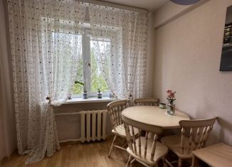 Продается трехкомнатная квартира, 59 м2, Северодвинск, Морской проспект, 42