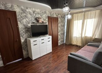 Продается двухкомнатная квартира, 40.7 м2, Сарапул, улица Жуковского, 15