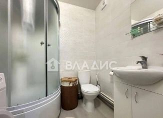 Продаю однокомнатную квартиру, 47 м2, посёлок Новогорелово, бульвар Десантника Вадима Чугунова, 8к1