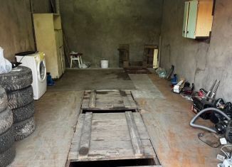 Продаю гараж, 20 м2, Сарапул, улица Карла Маркса, 123/399