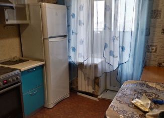 Сдаю в аренду 1-ком. квартиру, 37.4 м2, Нижний Новгород, улица Сергея Есенина, 48