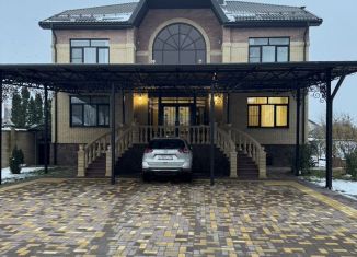 Продаю дом, 460 м2, Ставрополь, Ясная улица, 3, микрорайон № 18