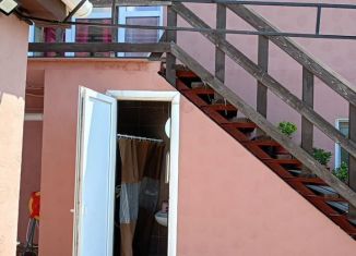 Сдается в аренду комната, 15 м2, поселок городского типа Заозерное, Садовая улица, 34Г