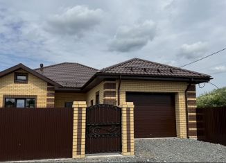 Продаю дом, 138 м2, Тюмень, улица Михаила Баранова, 12