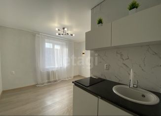 Продам квартиру студию, 13.6 м2, Ижевск, улица Ворошилова, 32