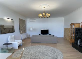 Продам дом, 914 м2, Ялта, Виноградная улица