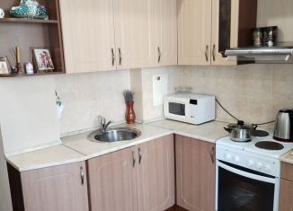 1-ком. квартира на продажу, 40 м2, Старый Оскол, микрорайон Дубрава, квартал 1, 18