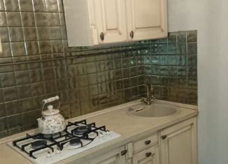 Продам 2-ком. квартиру, 44 м2, Люберцы, Молодёжная улица, 14