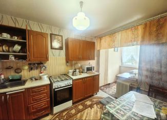 Продается 2-ком. квартира, 54 м2, деревня Кондратово, улица Садовое Кольцо, 12