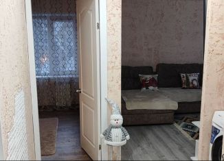 Сдаю 2-комнатную квартиру, 38 м2, поселок городского типа Черемушки, посёлок городского типа Черёмушки, 8