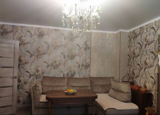 Продаю четырехкомнатную квартиру, 104 м2, Пятигорск, Оранжерейная улица, 21к2