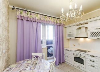 Продаю 3-комнатную квартиру, 69 м2, Тюмень, Западносибирская улица, 2, ЖК Добрый