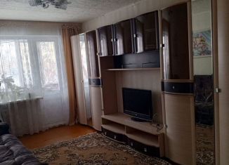 Сдается трехкомнатная квартира, 68 м2, Туймазы, улица 70 лет Октября, 11