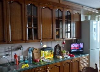 Продам 3-ком. квартиру, 107.4 м2, Тамбов, Советская улица, 163, Октябрьский район