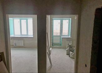 Продаю 1-ком. квартиру, 41 м2, Саратов, улица имени А.В. Плякина, 7, ЖК Авиатор