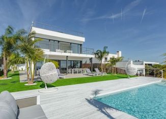 Продаю дом, 220 м2, Сириус, Цимлянская улица