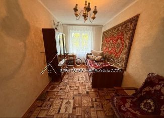 Продам 2-ком. квартиру, 45 м2, Кумертау, улица 60 лет БАССР, 14