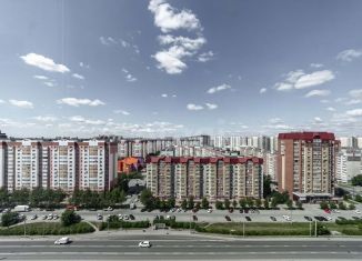 Продаю 1-ком. квартиру, 30 м2, Тюмень, улица Пермякова, 81, Восточный округ