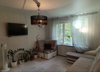 Продается однокомнатная квартира, 30 м2, Йошкар-Ола, улица Строителей, 42, микрорайон 9А