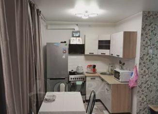 Сдам в аренду 1-комнатную квартиру, 30 м2, Тобольск, улица Семёна Ремезова, 19А