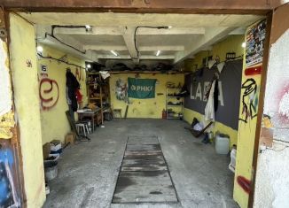 Продам гараж, 24 м2, Симферополь, Суходольная улица, 73